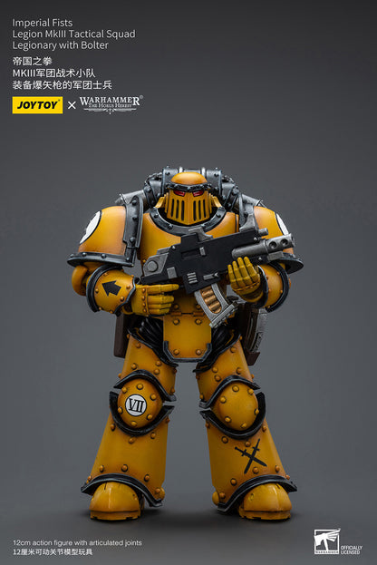 Imperial Fists: Legion MkIII Tactical Squad - Legionary with Bolter