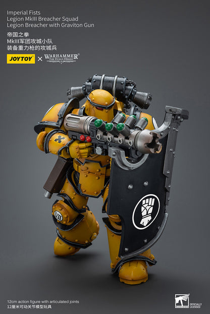 Imperial Fists: Legion MkIII Breacher Squad - Legion Breacher with Graviton Gun