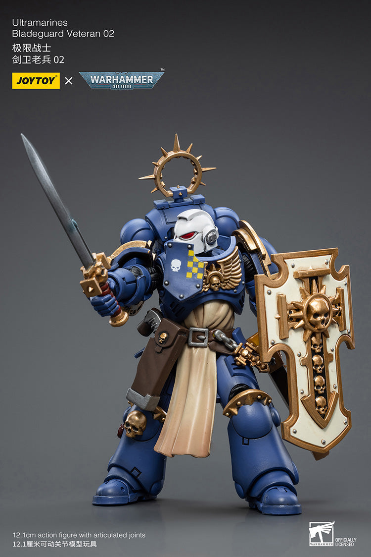 Ultramarines: Bladeguard Veteran 02