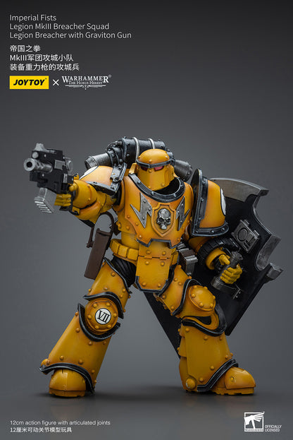 Imperial Fists: Legion MkIII Breacher Squad - Legion Breacher with Graviton Gun