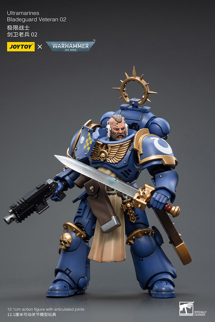 Ultramarines: Bladeguard Veteran 02